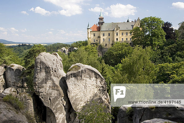 Schloss Hruba Skala  Boemisches Paradies  Cesky Ray  Tschechien