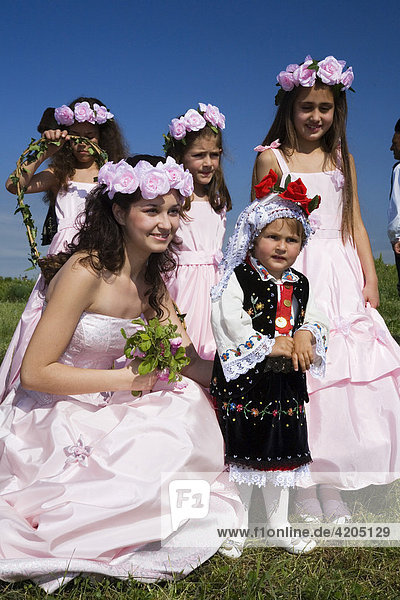 Rosenkönigin  Rosenfest  Rosenernte  Karlovo  Bulgarien