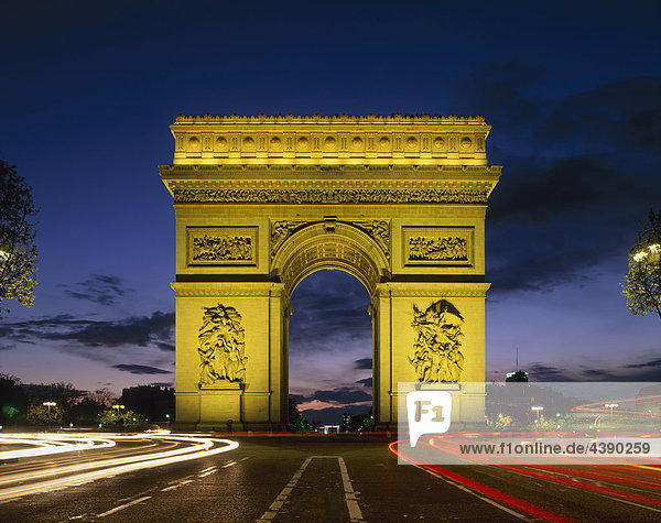 Arc de Triomphe  Bogen  Paris  Frankreich  Nacht  Verkehr  Lichter  Kämpen Elysees  Hauptstadt  Stadt  Wahrzeichen  Denkmal  Leg