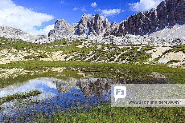 Alpen Alpenflora Alpenpanorama Aussicht Berg Berge Bergmassiv Bergpanorama Bergsee Boedensee Boedenseen Dolomit Dolo