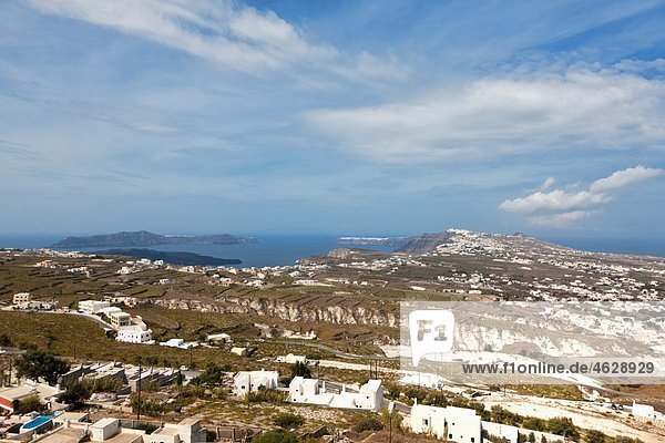 Europa  Griechenland  Pyrgos  Kykladen  Thira  Santorini  Luftbildstadt mit Ägäischem Meer