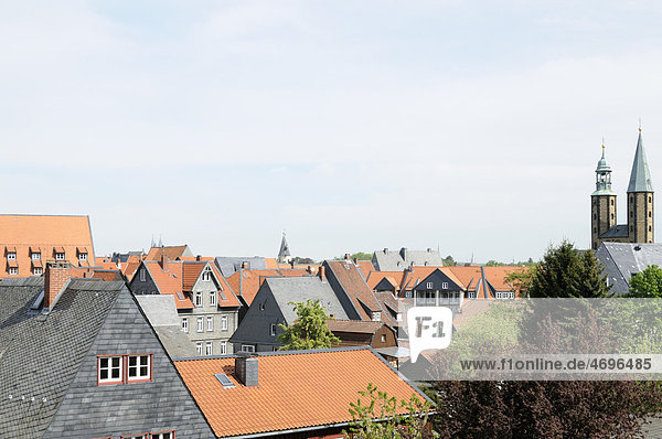 ‹ber den Dächern von Goslar  Niedersachsen  Deutschland  Europa