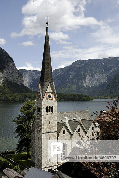 Stadtansicht  Blick auf Hallstatt am Hallstätter See  UNESCO-Welterbe  Salzkammergut  Alpen  Oberösterreich  Österreich  Europa