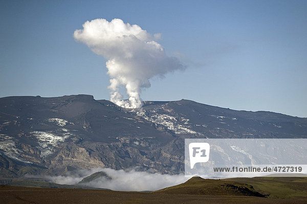 Eyjafjallajoekull volcano in late summer 2010  Emstrur  Iceland  Europe