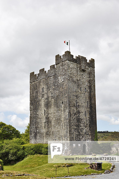 Dysert O'Dea Castle nahe Corofin  County Clare  Republik Irland  Europa