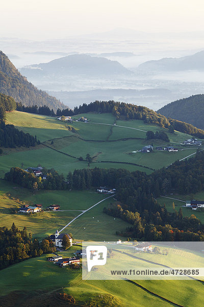 Ettenberg bei Berchtesgaden  Blick von Salzburgblick auf Kneifelspitze  Berchtesgadener Land  Oberbayern  Bayern  Deutschland  Europa