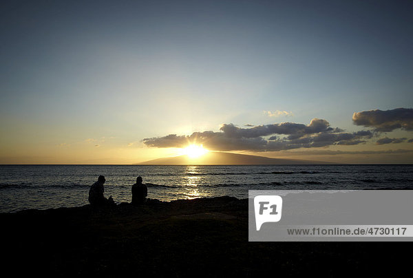 Sunset  Lahaina coast  Maui  Hawaii  USA