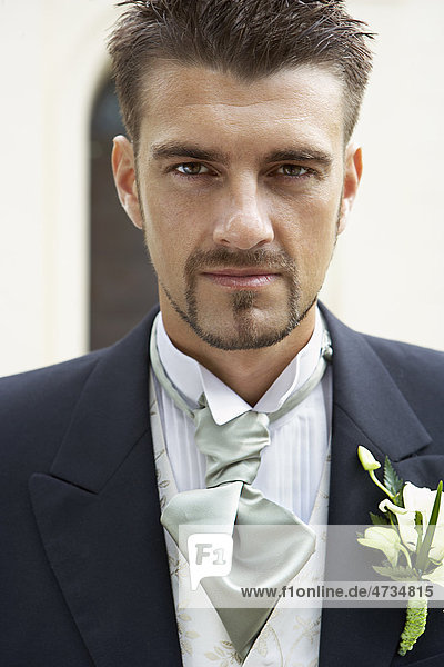 Bridegroom with tuxedo on wedding day
