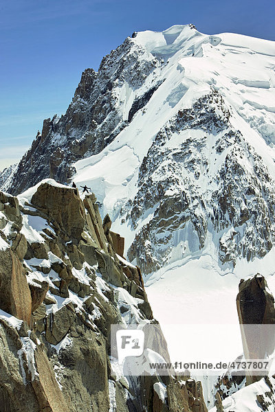 Schneebedeckte Berge  Chamonix  Chamonix-Mont-Blanc  Frankreich  Europa