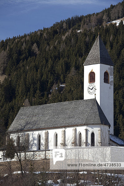 Pfarrkirche zur Hl. Magdalena  Kirchbühel  Vierschach  Sextental  Südtirol  Italien  Europa