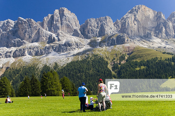 Alp festival at the bottom of the Rosengarten massif  province of Bolzano-Bozen  Italy  Europe