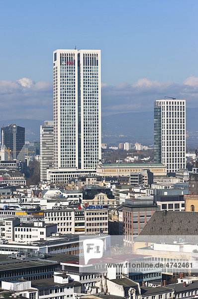 Blick auf den Opernturm  Frankfurt am Main  Hessen  Deutschland  Europa