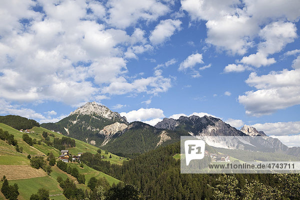 Bergwelt bei St. Vigil  Dolomiten  Südtirol  Italien  Europa