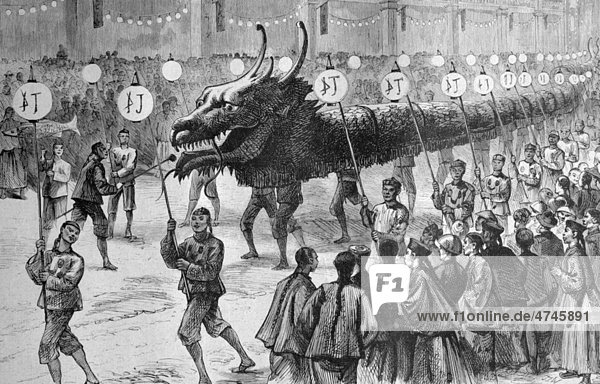 Umzug des großen Drachen in Hongkong  China  historisches Bild ca. 1893
