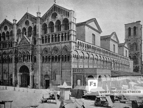 Eine der ersten Autotypien der Kathedrale von Ferrara  Italien  historisches Bild  1884