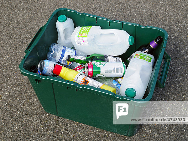 Recycling-Container  Abfallverwertung