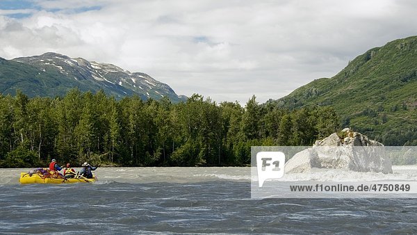 Rafters on the Tatshenshini River  Tatshenshini-Alsek Provincial Park  British Columbia  Canada  Summer