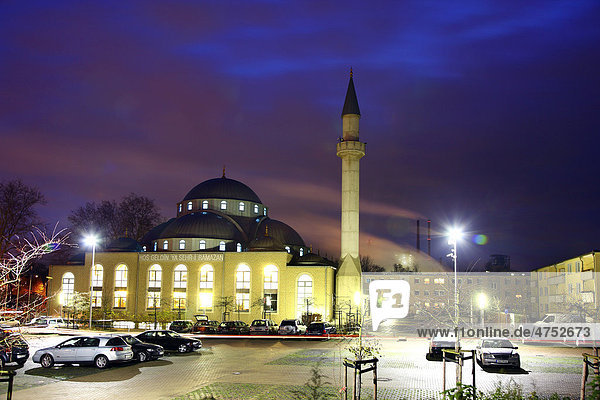 Ditib-Merkez-Moschee, größte Moschee in Deutschland, Duisburg-Marxloh ...