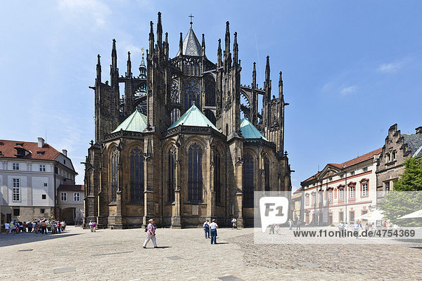 St. Vitus Cathedral  Prague Castle  Hradcany castle district  UNESCO World Cultural Heritage  Prague  Czech Republic  Europe