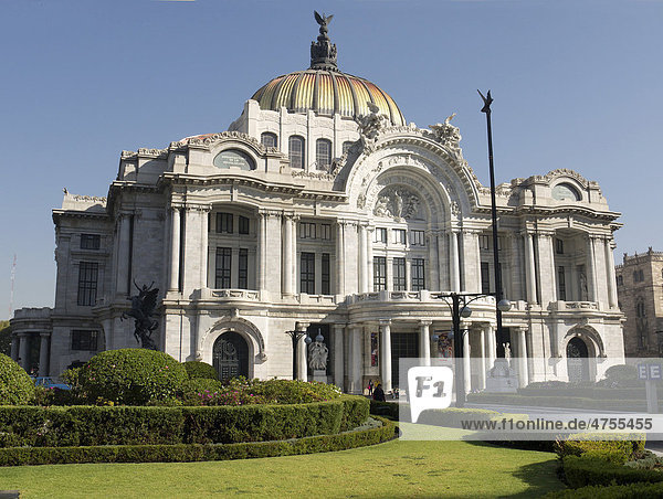 Palacio de Bellas Artes  Palast der Schönen Künste  Mexiko-Stadt  Mexiko  Amerika