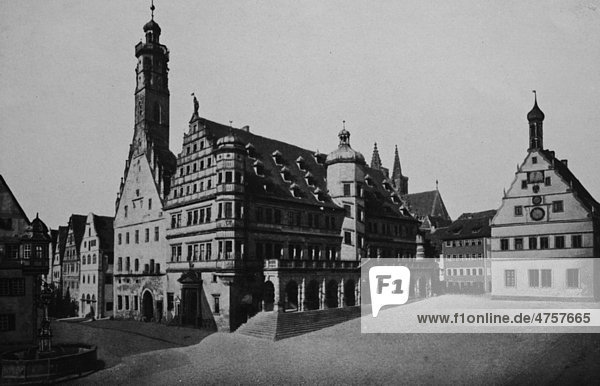 Rathaus und Ratstrinkstube in Rothenburg ob der Tauber  Bayern  Deutschland  Europa  historische Aufnahme von ca. 1900