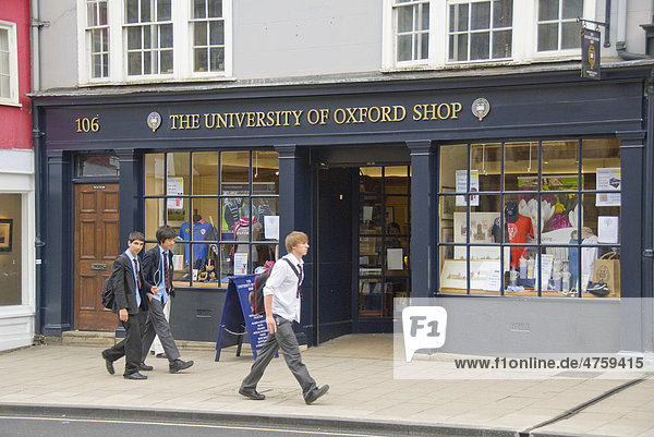 University of Oxford Shop  students  High Street  Oxford  Oxfordshire  England  United Kingdom  Europe