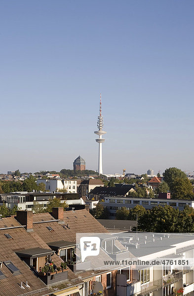Wohnhäuser in Eimsbüttel  Wasserturm  Fernsehturm  Hamburg  Deutschland  Europa