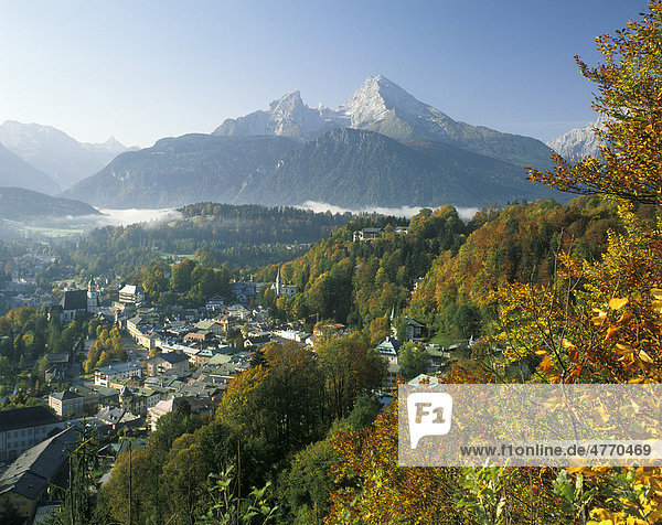 Watzmann über Berchtesgaden  Oberbayern  Bayern  Deutschland  Europa