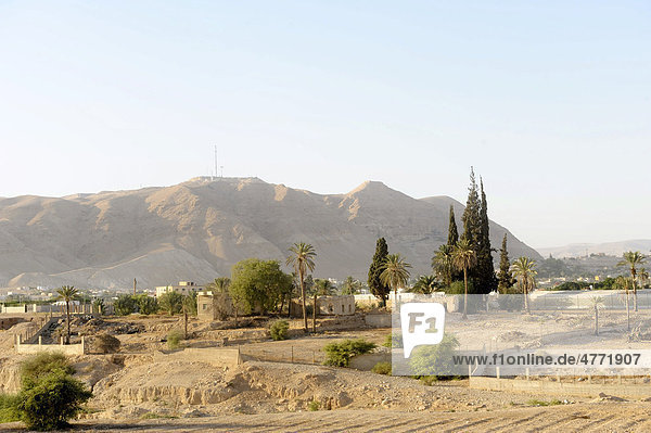 Houses on the outskirts of Jericho  West Bank  Israel  Middle East  Southwest Asia