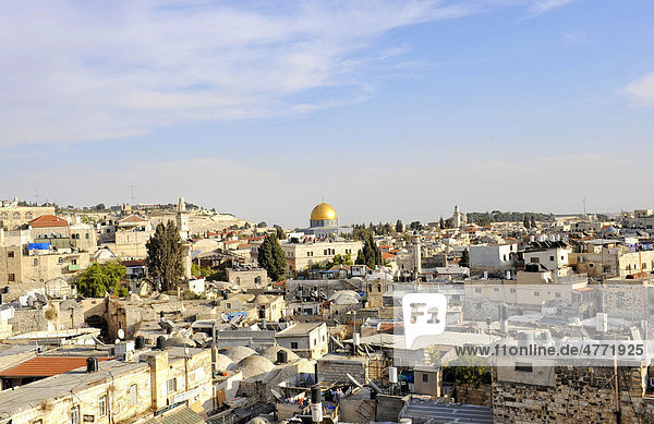 Blick über die arabische Altstadt und Kuppel des Felsendoms  Jerusalem  Israel  Naher Osten  Vorderasien