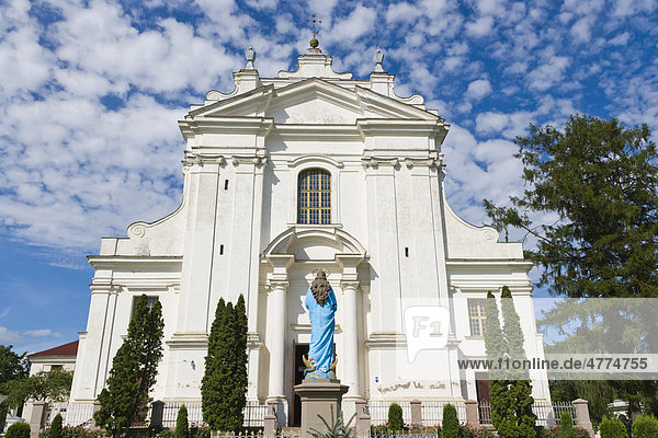 Sveta Ludviga Romas katolu baznica oder römisch-katholische Kirche St. Ludvig  Baznicas Straße  Kraslava  Lettgallen  Lettland  Europa