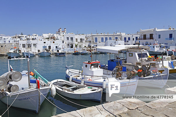 Hafen von Naoussa  Insel Paros  Kykladen  Ägäis  Griechenland  Europa