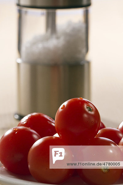 Cherry-Tomaten  Salzmühle