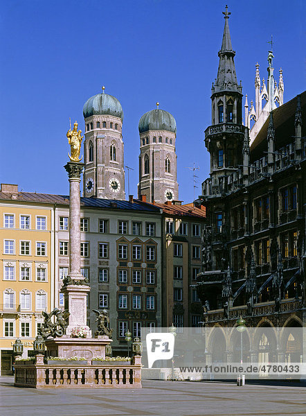 Marienplatz mit Mariensäule  Neuem Rathaus und Türme der Frauenkirche  München  Oberbayern  Bayern  Deutschland  Europa