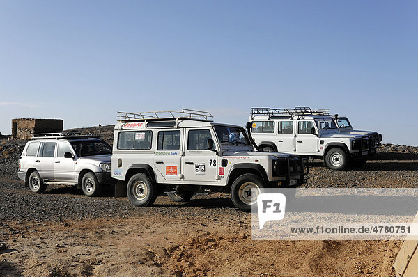 Jeeps auf Wüstentour  Erg Chebbi  Merzouga  Marokko  Afrika