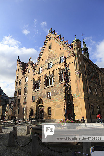 Ulmer Rathaus  Renaissance-Fassade  Marktplatz  Ulm  Baden-Württemberg  Deutschland  Europa