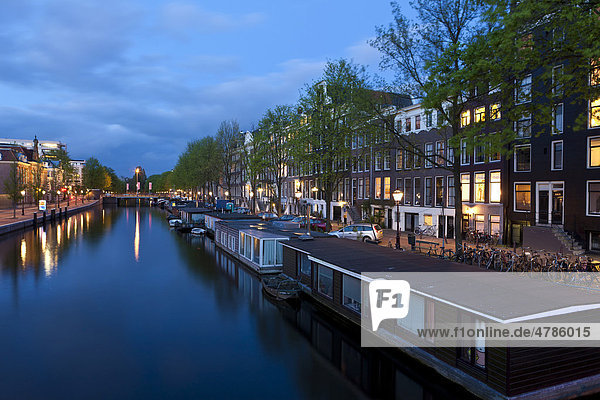 Hausboote an der Nieuwe Kreizersgracht  Amstel  Amsterdam  Holland  Niederlande  Europa