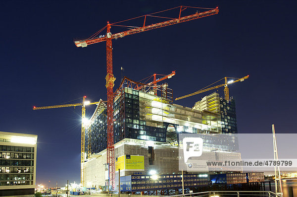 Bauarbeiten an der Elbphilharmonie in Hamburg  Deutschland  Europa