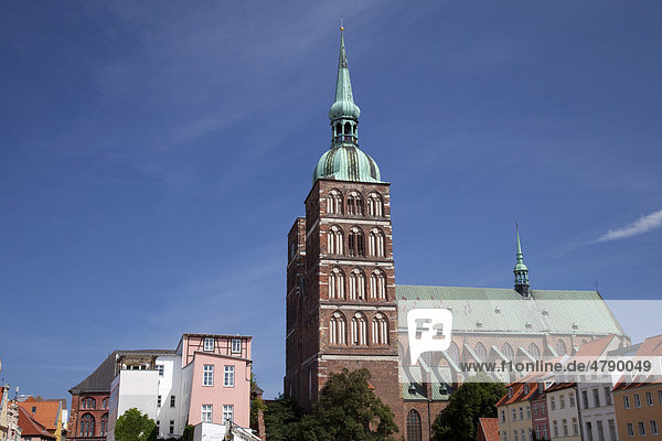 St. Nikolaikirche  Stralsund  Unesco Weltkulturerbestätte  Mecklenburg-Vorpommern  Deutschland  Europa