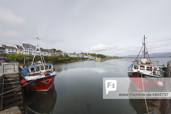Fischerhafen in Roundstone  Connemara  County Galway  Republik Irland  Europa