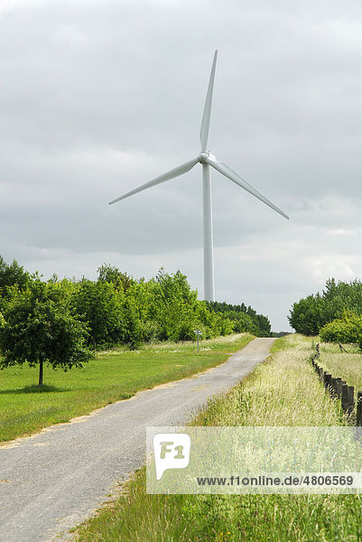 Windrad  Windenergieanlage auf dem Kronsberg  Hannover  Niedersachsen  Deutschland  Europa
