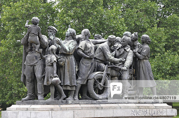 Monument to the Soviet Army  Sofia  Bulgaria  Europe