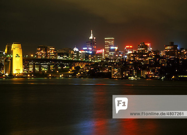 Sydney Skyline bei Nacht  Sydney  Bundesstaat New South Wales  Australien