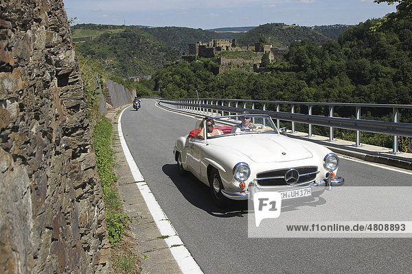 Oldtimer-Rallye ADAC Mittelrhein-Classic 2010  Mercedes 190 SL  St. Goar  Rheinland-Pfalz  Deutschland  Europa