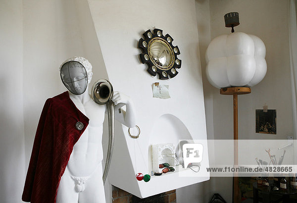 Salvador Dali's Arbeitszimmer in seiner Villa in Portlligat  Katalonien  Spanien  Europa
