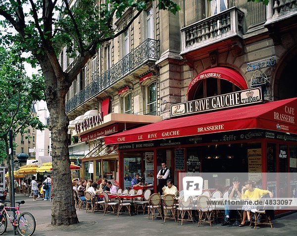 Paris Hauptstadt Frankreich Europa Urlaub am Tisch essen Straße Reise Cafe Restaurant Sehenswürdigkeit Tourismus