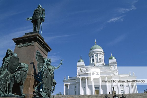 Kathedrale  Finnland  Europa  Helsinki  Urlaub  Landmark  Senat Square  Tourismus  Reisen  Urlaub