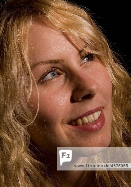 Portrait  Frau  jung  Sinnlichkeit  blond