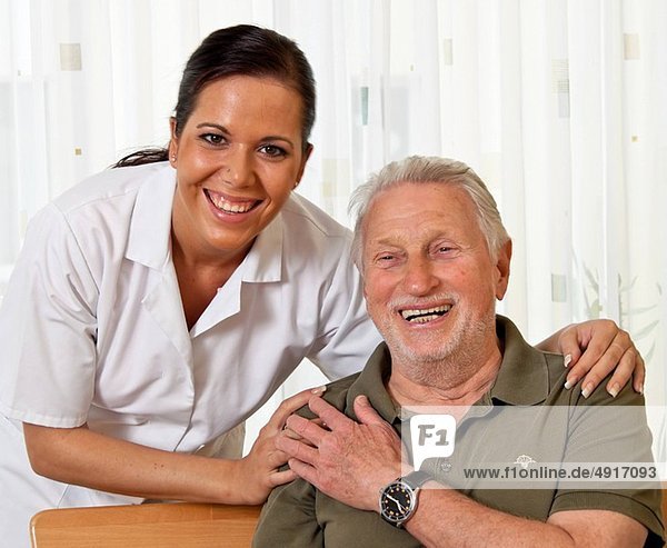 Altenheim Senior Senioren Fürsorglichkeit alt