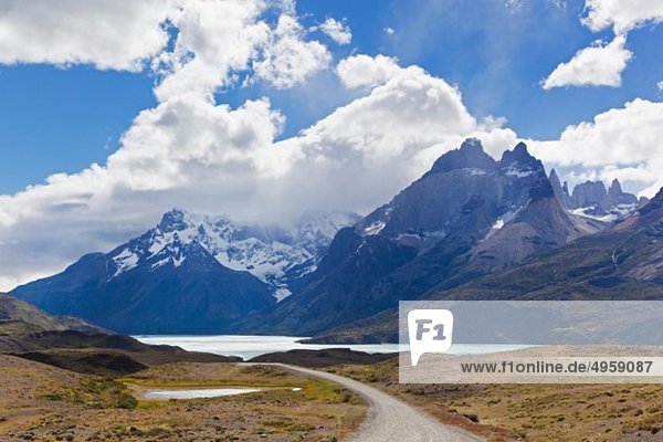 SÃ?damerika,  Chile,  Patagonien,  Blick auf Schotterpiste zum nordenskjÄd See